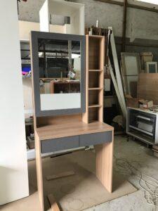 bàn trang điểm MDF HMR