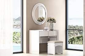 bàn trang điểm giá tốt