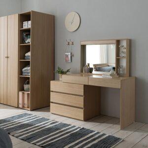 bàn trang điểm khối hộp đơn giản