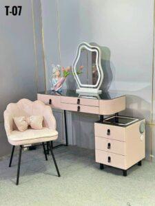 Bàn trang điểm mặt đá marble nhỏ gọn: Lựa chọn hoàn hảo cho phòng ngủ hiện đại 2025 bàn trang điểm mặt đá marble nhỏ gọn