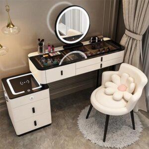bàn trang điểm tiện lợi