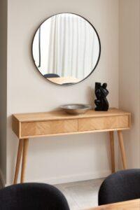 Mua bàn trang điểm gỗ nguyên tấm ở đâu uy tín, chất lượng tại Việt Nam 2025? mua bàn trang điểm gỗ nguyên tấm