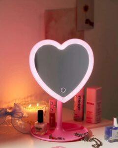 Mua bàn trang điểm gương hình trái tim ở đâu uy tín, chất lượng 2025? mua bàn trang điểm gương hình trái tim