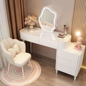 Bàn trang điểm gương sáng