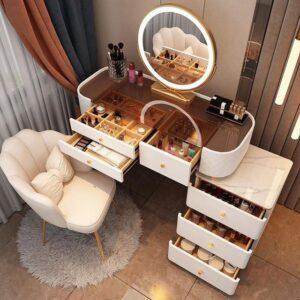 Bố trí ánh sáng bàn trang điểm theo phong thủy 2025 ánh sáng bàn trang điểm