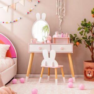 bàn trang điểm Boho cho nữ trẻ