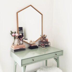Top mẫu bàn trang điểm Boho đẹp mê hoặc năm 2025 mẫu bàn trang điểm Boho đẹp