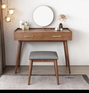 ban-trang-diem-diy