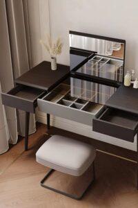 ban-trang-diem-diy
