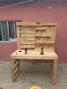 ban-trang-diem-go-pallet-my-nghe