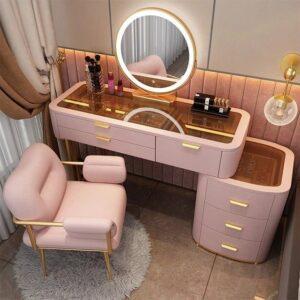 vệ sinh bàn trang điểm định kỳ